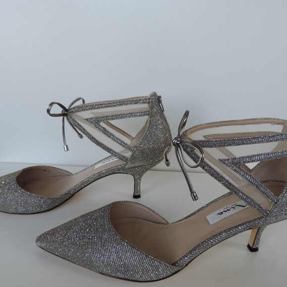 Nina for J. Crew Silver Glitter D’Orsay Bow 2.5’ Kitten Cocktail Hill Size 8.5 - Picture 3 of 6